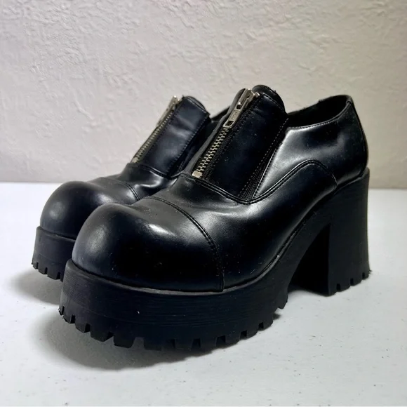 Vintage l.e.i. Black Faux Leather Chunky Block Heel Platform Shoes - Picture 3 of 12